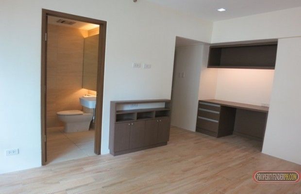3 BR Two Salcedo Place Makati For Rent01