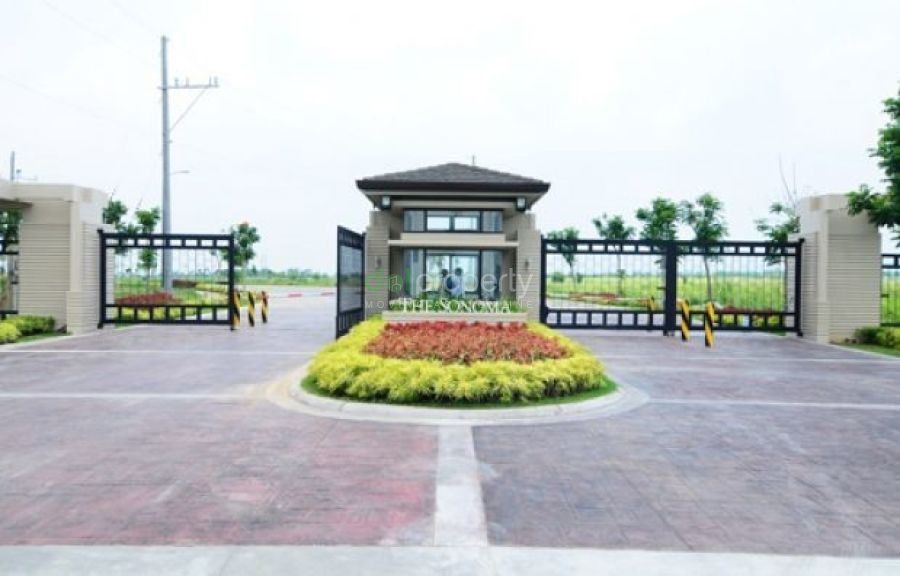 154sqm (premium) / 10% Downpayment // children can frolic freely witho04