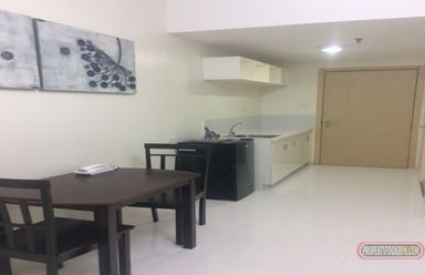 Studio type condo for rent Location ideal for students Semi furnishe02