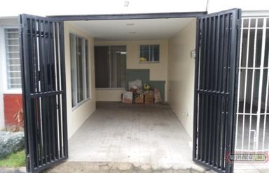 "FOR LEASE3BRw/ 3T&amp;B, Den, Powder Rm, 3Parking Space"02