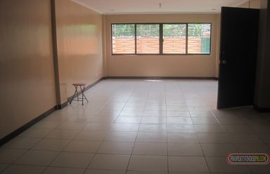 3BR SPACIOUS HOUSE IN APAS LAHUG CEBU CITY02
