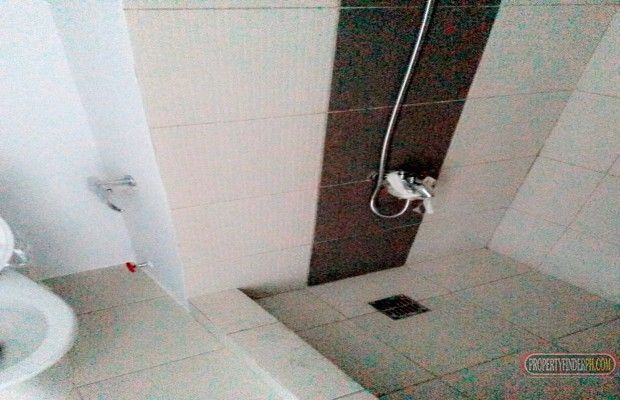 Semi Furnished Studio Unit in MPlace Condominium04
