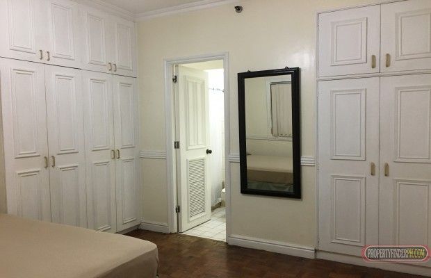 1BR Condo with Parking for Rent in Salcedo Village04