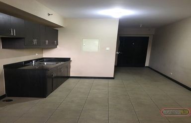Cypress Towers Studio for Rent02
