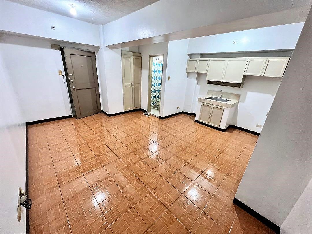 Condo Unit For Rent -  5th Floor at Burgundy Place04