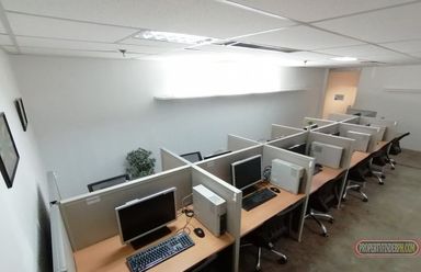 Affordable Serviced Office for Rent in Makati with Manager\'s Office02