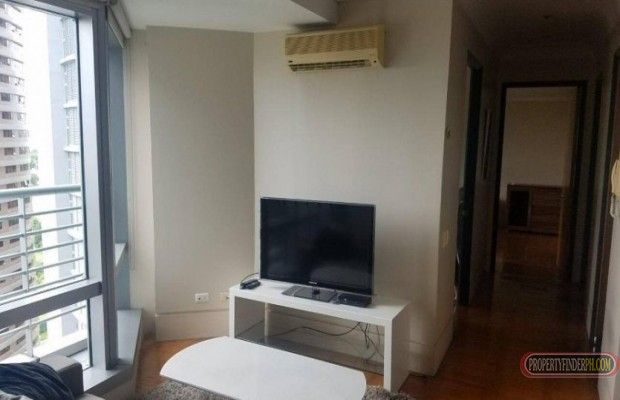 FOR LEASE: 2 BEDROOMS Unit in ONE MCKINLEY PLACE BGC04