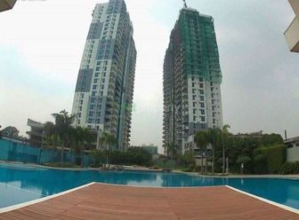 Condo near in Eastwood for only 12k/month.02