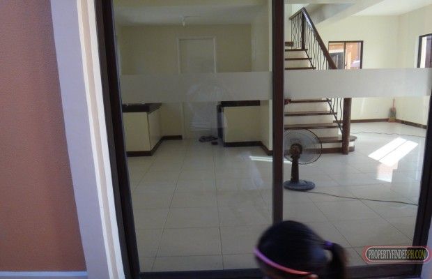 "Pear model house for rent 3 bedroom, 2 toilet &amp; bath, carport"04