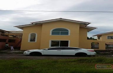 Two storey meditarranean house and lot for rent02