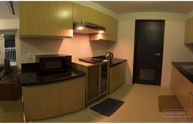 For Rent: One Bedroom IN Two Serendra-Meranti04