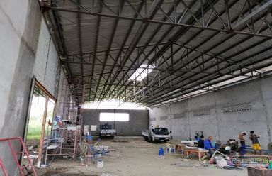WAREHOUSE FOR LEASE / RENT AT GOVERNOR\'S DRIVE02