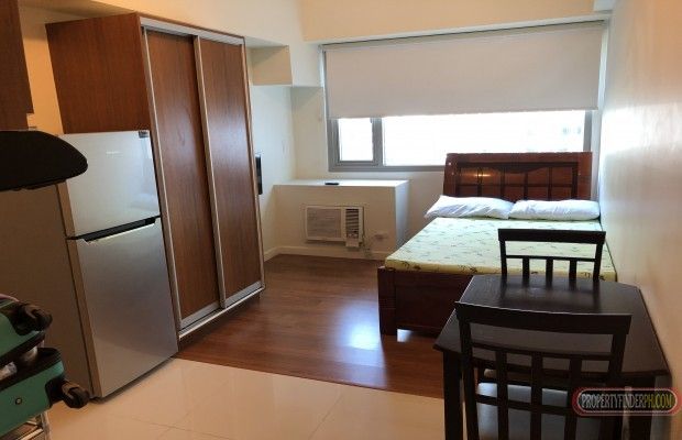 Fully Furnish Eton Tower Makati Studio Unit. Contact direct aloe_moshi03