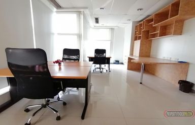 Cozy Window Office for Rent in Makati Good for Up to 5 Pax02