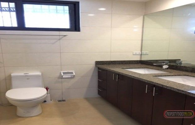 FOR RENT: House in Dasma Village- Semi-furnished House with 2 Spaciou03