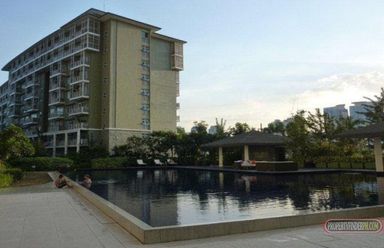 For Rent: One Bedroom Semi-Furnished in One Serendra02