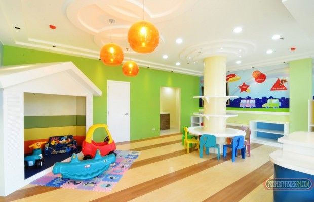 2 bedroom condo unit furnished04