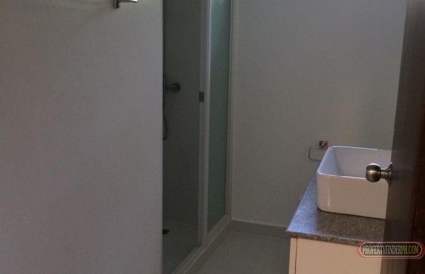 "Available 1 bedroom for rent at Alpha Salcedo,HV Dela Costa St.,Makati"03