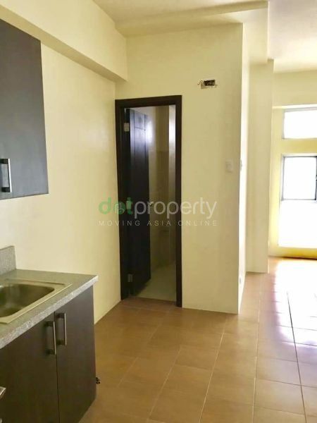 Condo for sale in Sta. Mesa Studio Tpye 19k monthly.04