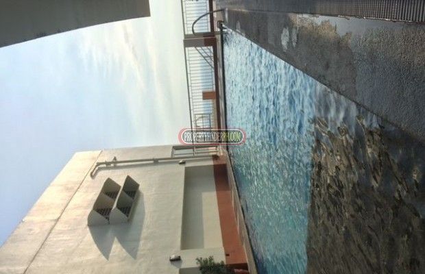 Studio unit across De La Salle Taft03