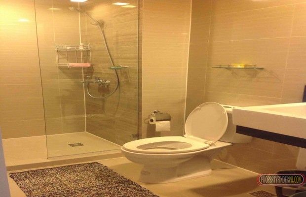 "Studio unit, with balcony for rent at The Venice"03