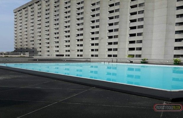 Condo for Rent along Roxas Blvd near DFA &amp; MOA04