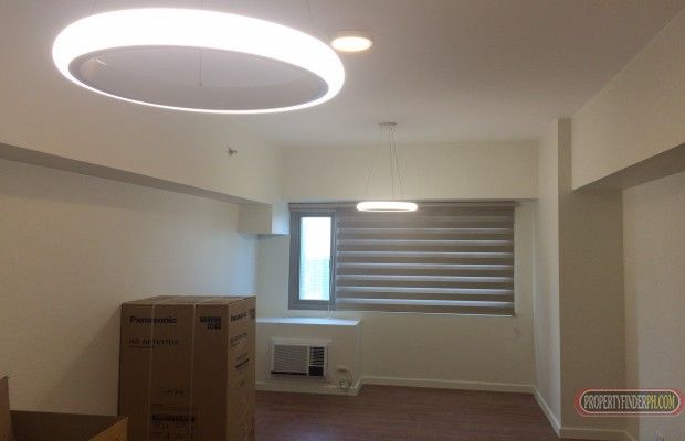 Eton Tower Makati - (The Mini Suites) Brand New 1Bedroom  Unit For Ren01