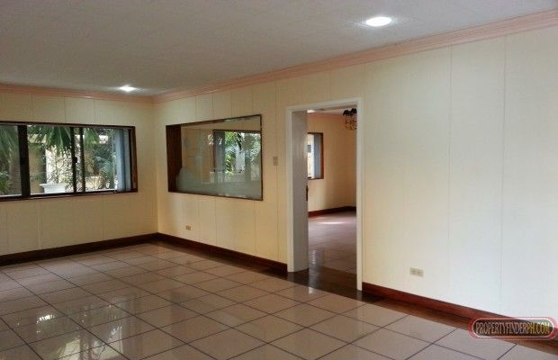 "Southern Metro Manila House and Lot for Rent in Tahanan Village, Paran"03