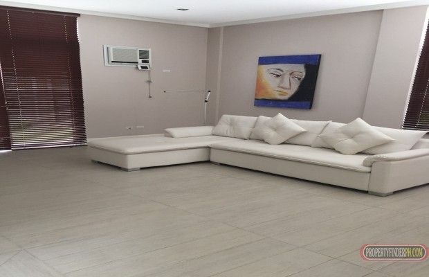 4 Br Ayala Alabang House For Lease 350k per Month03