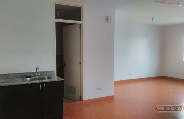 Rent at Asia Enclaves Alabang03
