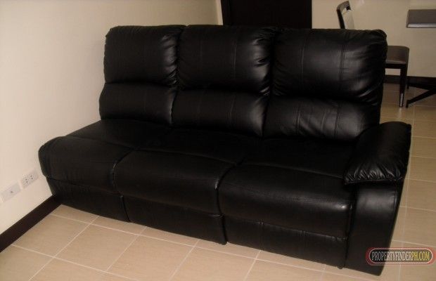 "1 bedroom condo unit at San Lorenzo\'s Place, Makati"04