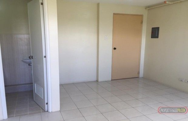 Unfurnished Condominium Studio Type for Rent in Ortigas Ext/Rosario Pa04