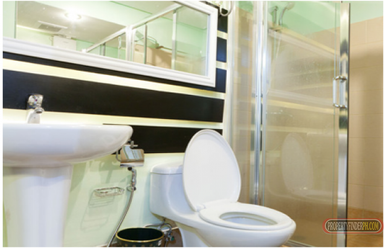 "Unit has wifi, tv cable, telephone line, and all kitchen appliances."02