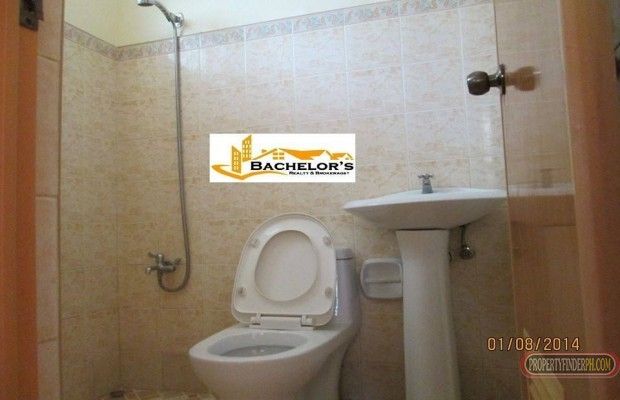 "Townhouse in Labangon, El Salvador Ext., Cebu City for Rent?"03