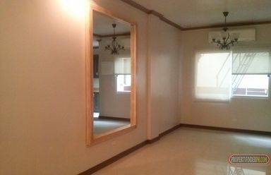 Townhouse Property for Sale or Rent in Banilad Cebu City02