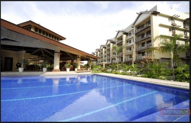 For Rent Raya Garden Condominium in ParanaqueSemi-furnished 2BR Unit04