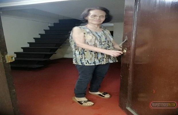 2 Storey of Spacious Traditional Type of ApartmentLocated at 937 Luna03