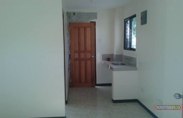 Studio unit with parking slot near taguig BGC and south arca04