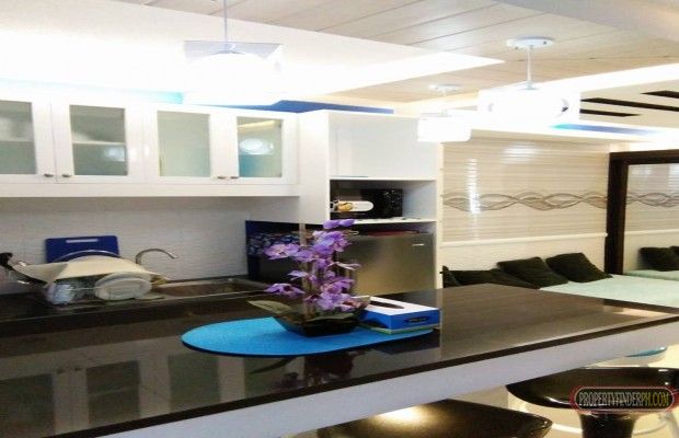 Fully Furnished 1 Bedroom Condo Unit04