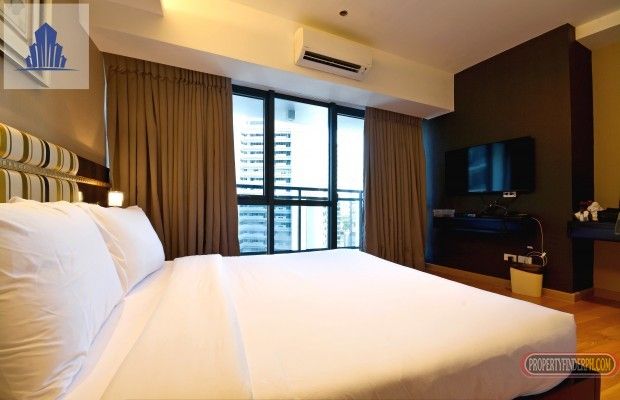 "1 Bedroom with Balcony At Makati by Versace Achitect, Century Mall bes"01