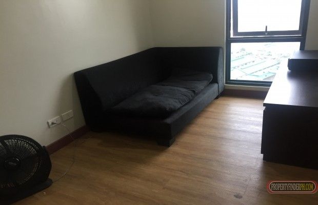 "For Rent 1BR 1TB condo unit, semi-furnished conveniently located near"01