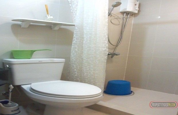 Fully furnished Studio Unit with Balcony for Rent in Manhattan Parkvie03