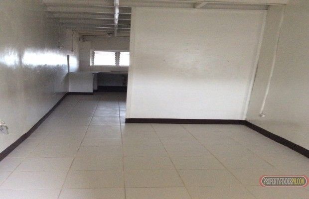 "2 bedroom, 2 storey apartment  Ruby St. East Fairview QC. 5-10 mins wa"04