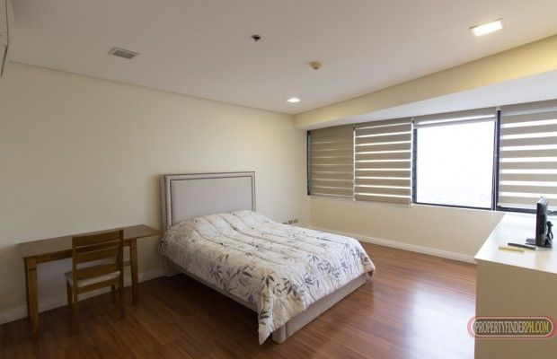 Pacific Plaza Condominium for lease01