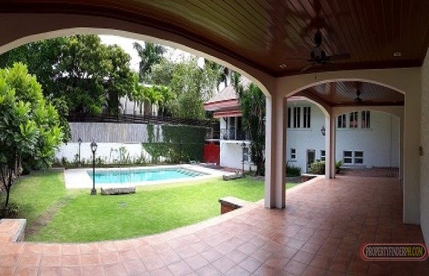 "5 bedrooms with pool and garden for lease, Makati"04