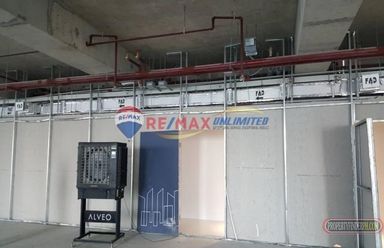 FOR RENT High Street South Corp Plaza Tower 202
