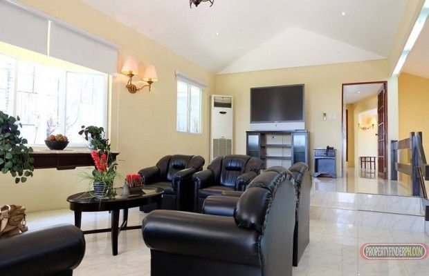 Maria Luisa House and Lot for Rent in Banilad Cebu City01