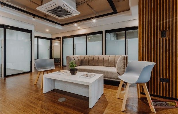 Fully Furnished Private Office Suite (8-10 Pax)03