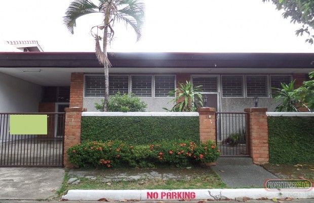 RB38ACA: Bungalow for Rent in Tahanan Village01