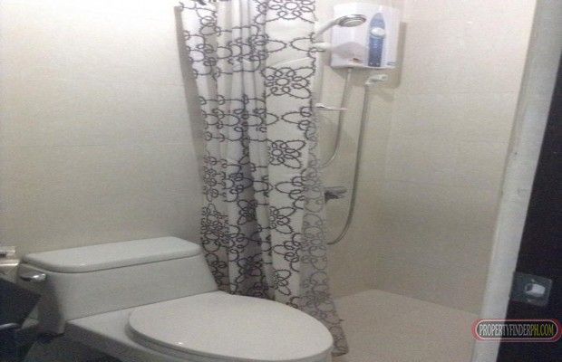 "Queen size bed, fully furnished,20k monthly , new unit, for sale or fo"03